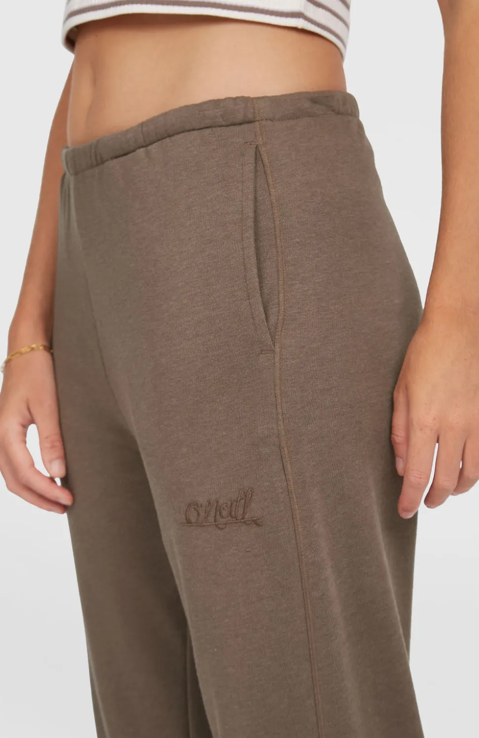 DamesEssentials O'Neill Script joggingbroek| Bruin